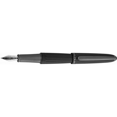 Diplomat Aero Fountain Pen, Black