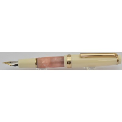 Jinhao 82 Mini Fountain Pen, Pink