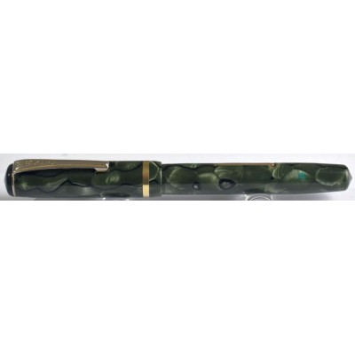 BU152 Burnham Fountain Pen. (Semi-Flexible Fine)