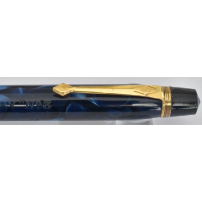 CS1014 Conway Stewart No. 15 Fountain Pen and Nippy No. 3 Pencil Set, boxed. (Soft Medium)