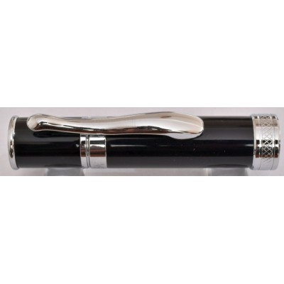 MV007 Monteverde Jewelria Carbon Fibre, boxed.  (Medium)