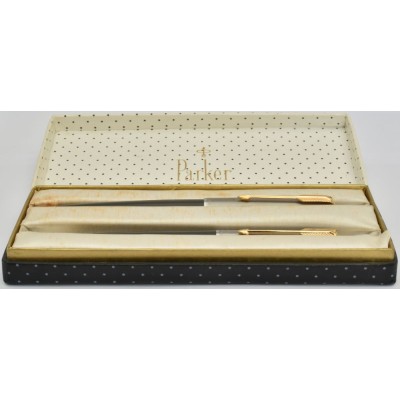 PA3440 Parker 61 Deluxe Fountain Pen and Pencil Set, boxed, boxed (Medium-Broad)