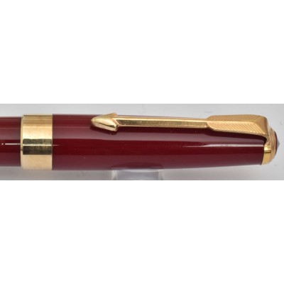 PA3444 Parker 17 Super Fountain Pen and Pencil Set, boxed (Soft Medium)