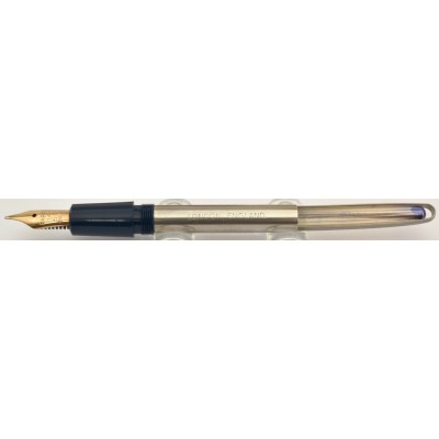 PA3553 Parker Slimfold Fountain Pen and Pencil Set, boxed.  (Semi-Flexible Medium)