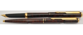 PA3590 Parker 95 Lacque Thuya Fountain Pen and Ballpoint Set, boxed.  (Medium)