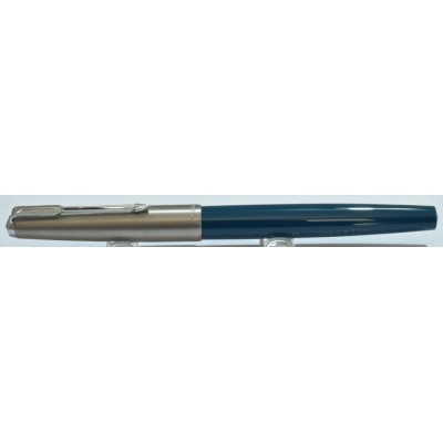 PA3592 Parker 51 Aerometric Mk. II Fountain Pen and Pencil Set, boxed.  (Generous Medium)