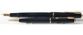 PA3620 Parker Duofold Junior Fountain Pen and Pencil Set, boxed. (Medium-Fine)