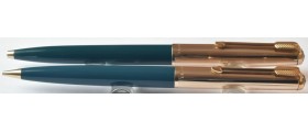 PA3639 Parker 51 Custom Ballpoint Pen and Pencil Set, boxed.