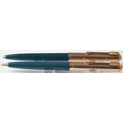 PA3639 Parker 51 Custom Ballpoint Pen and Pencil Set, boxed.