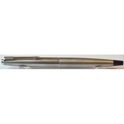 PA3648 Parker 45 Flighter Fountain Pen and Pencil Set, boxed. (Broad)