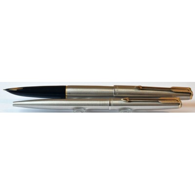 PA3649 Parker 61 Flighter Deluxe Fountain Pen and Ballpoint Set, boxed.  (Fine)