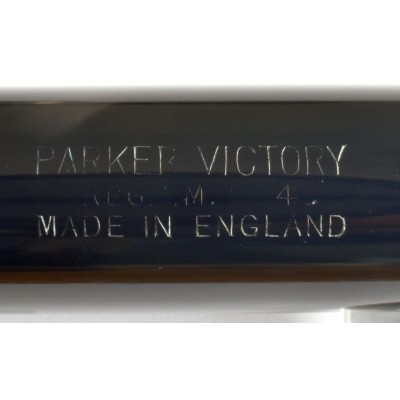 PA3671 Parker Victory Mk. V.  (Soft Medium)