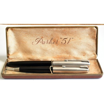 PA3676 Parker 51 Aerometric Fountain Pen and Pencil Set, boxed (Medium)