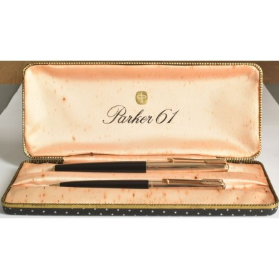 PA3685 Parker 61 Custom Fountain Pen and Pencil Set, boxed. (Medium)