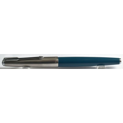 PA3687 Parker 65 Classic.  (Soft Medium)