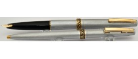 SH1855 Lady Sheaffer No. 620XG Florentine Fountain Pen and Ballpoint Set, boxed. (Extra Fine)