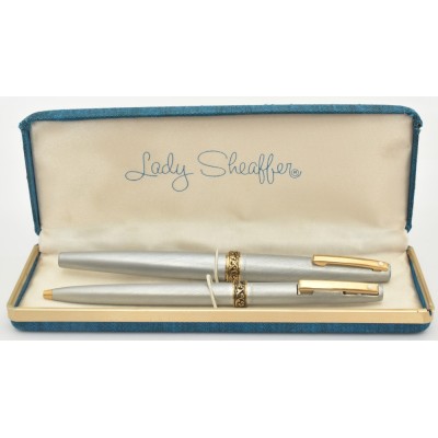 SH1855 Lady Sheaffer No. 620XG Florentine Fountain Pen and Ballpoint Set, boxed. (Extra Fine)