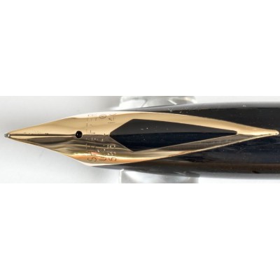 SH1893 Targa by Sheaffer No. 1005 Fluted Gold Plate, boxed  (Semi-Flexible Medium-Broad)