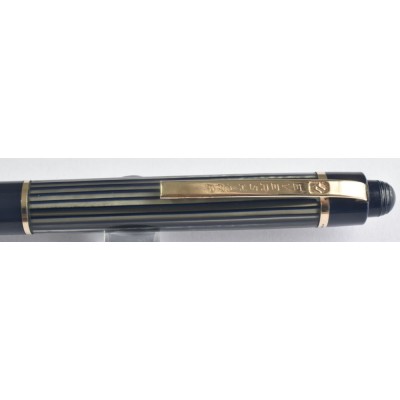 WE552 Eversharp Skyline Pencil, boxed.